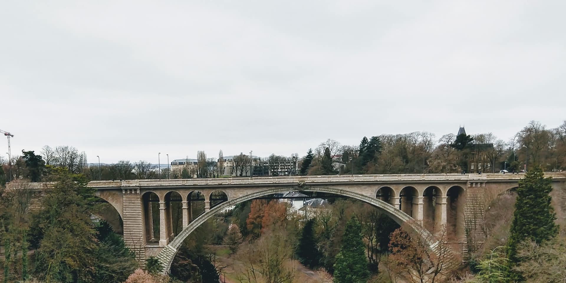 Le Pont Adolphe en automne